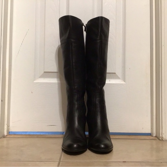 Talbots ALMOST NEW BARELY USED.  Black REAL leather boots with non-skid bottoms. - Picture 2 of 13